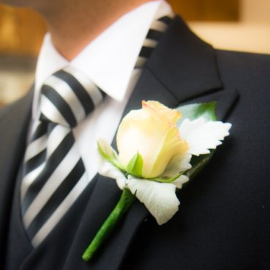 grooms buttonholes